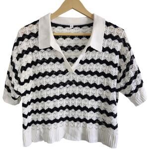 GU Cropped Short Sleeved XL Sweater Black & White Chevron